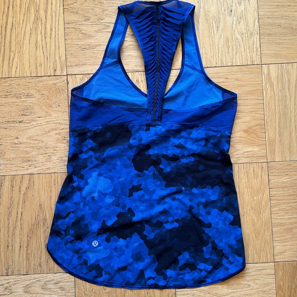 Lulu Lemon Blue Camo Sports Top